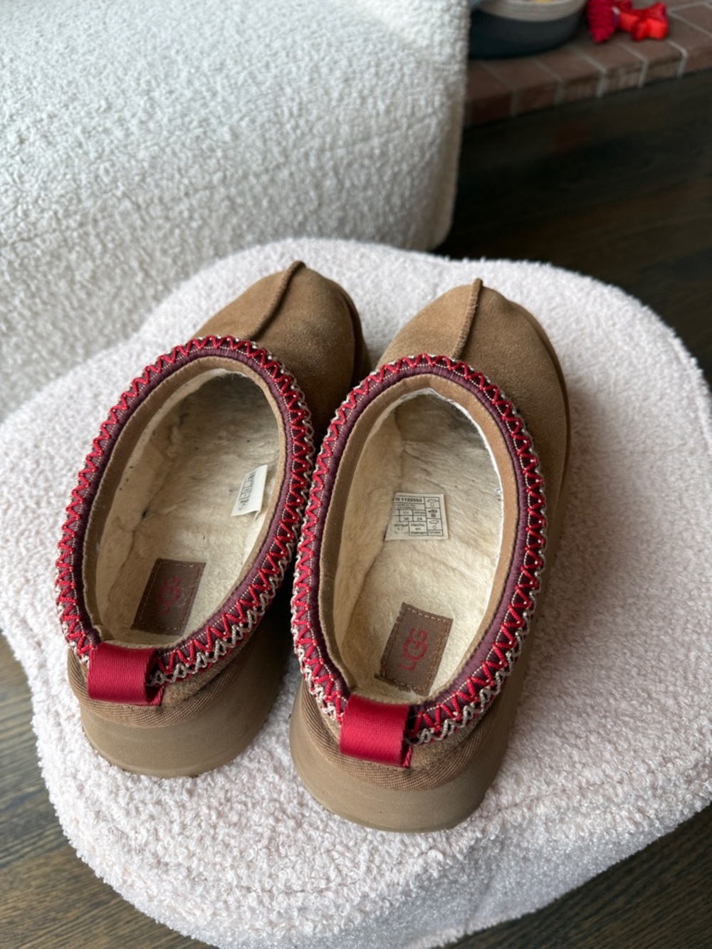 UGG Tazz II Chestnut Size 7 EUC - Picture 17 of 17